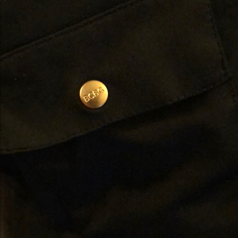 Bcbg Black Sleeveless Button Down Top - image 3